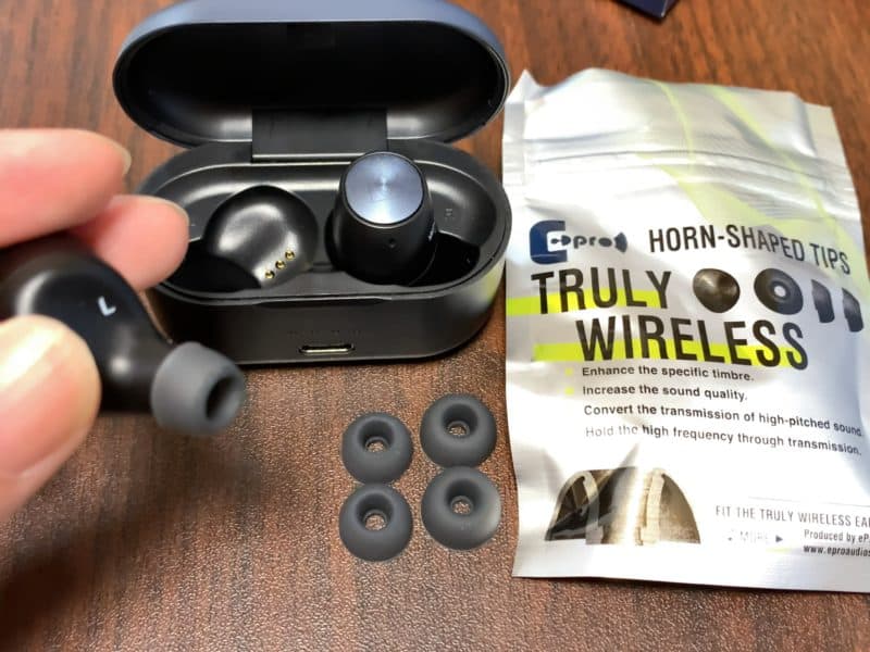 Noble Audio FALCON パッケージ 付属品一覧