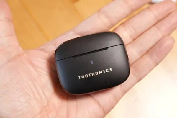 TaoTronics SoundLiberty 97 充電ケース
