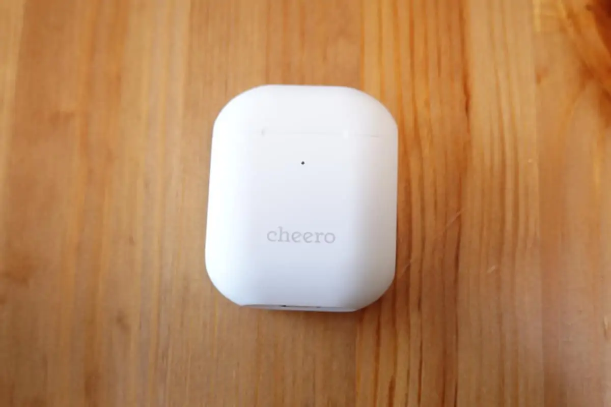 Wireless Earphones Light Style 2 (CHE-632)の充電ケース