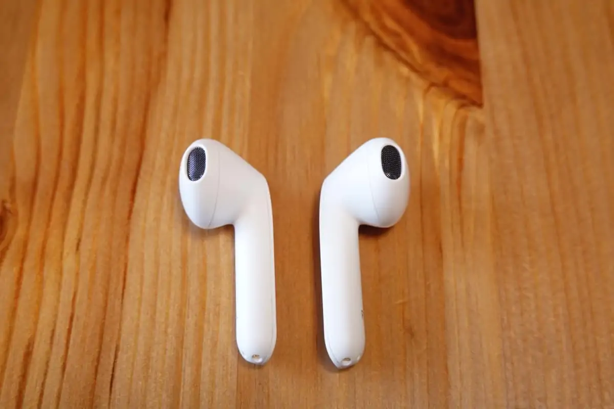 Wireless Earphones Light Style 2 (CHE-632)本体