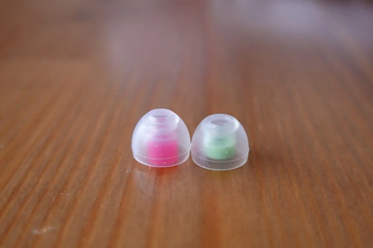 CP100+はCP360と比べると表面の素材は同じで吸着性の高いシリコン素材