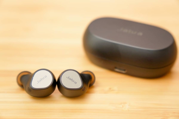 jabra ELITE 7 PRO(ケース付き)＋jabra link 380-