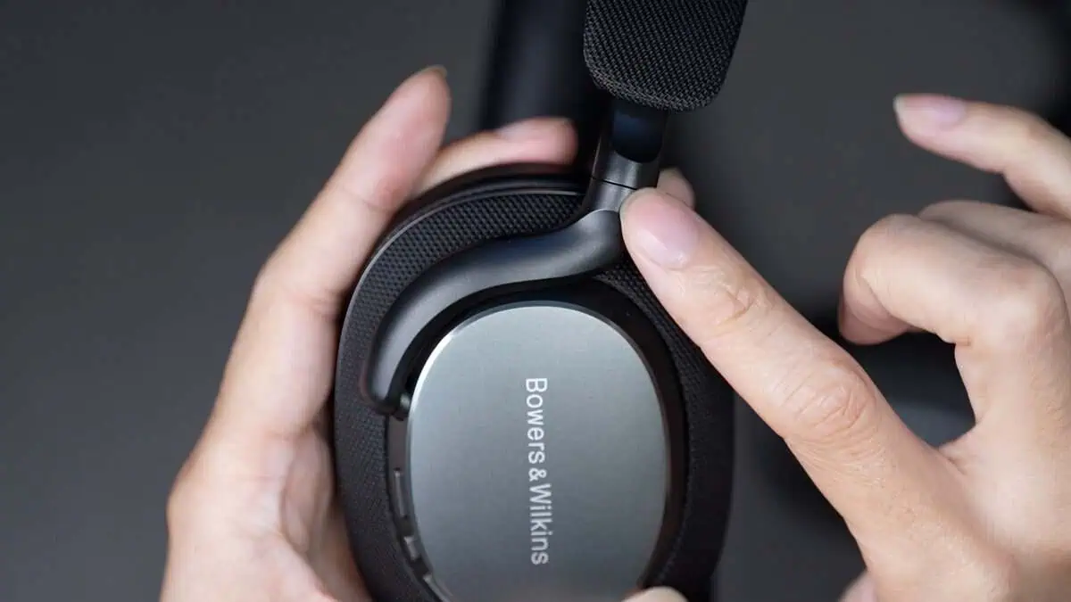 大人気ヘッドホンが神進化！Bowers & Wilkins最新モデル「Px7 S3」を