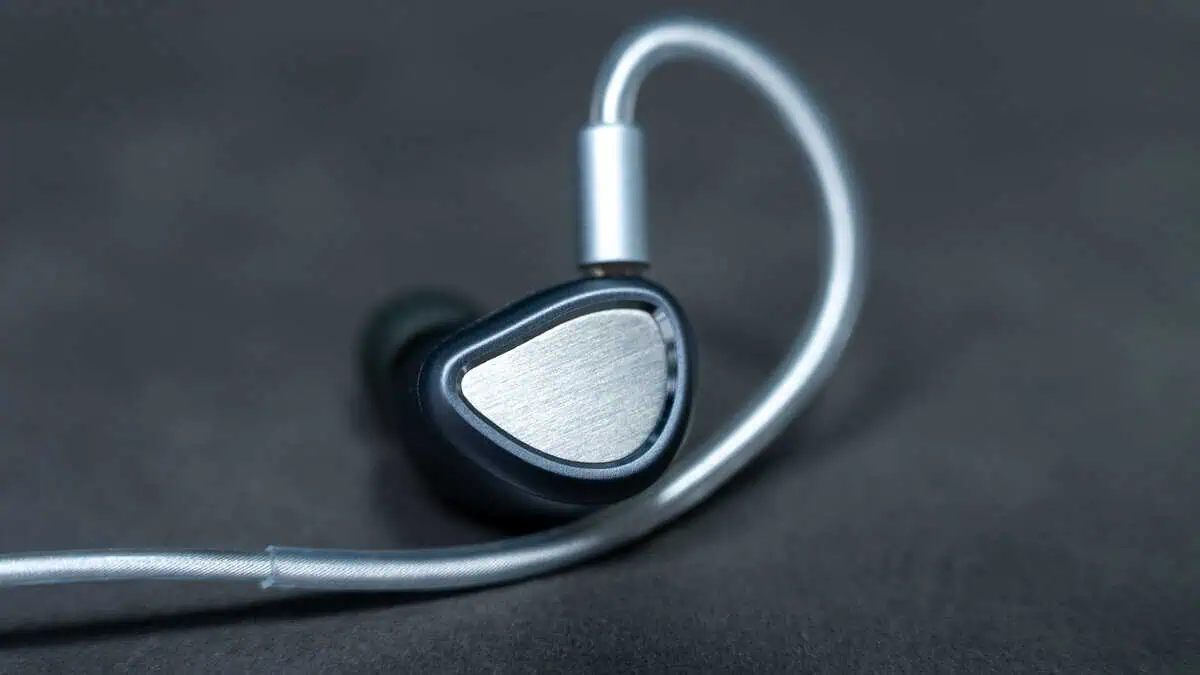 2万円以下】プラナー+ピエゾドライバーによる圧倒的解像度の有線