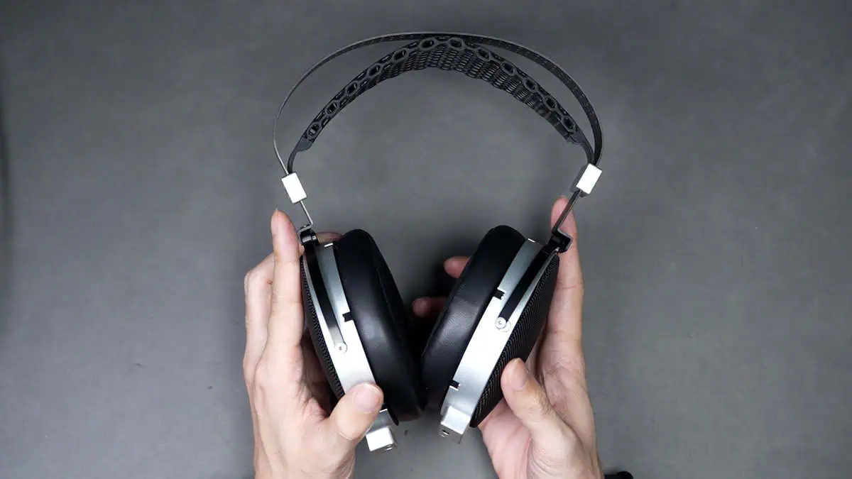 極上のボーカル！水月雨(MOONDROP) のハイエンドヘッドホン「SKYLAND